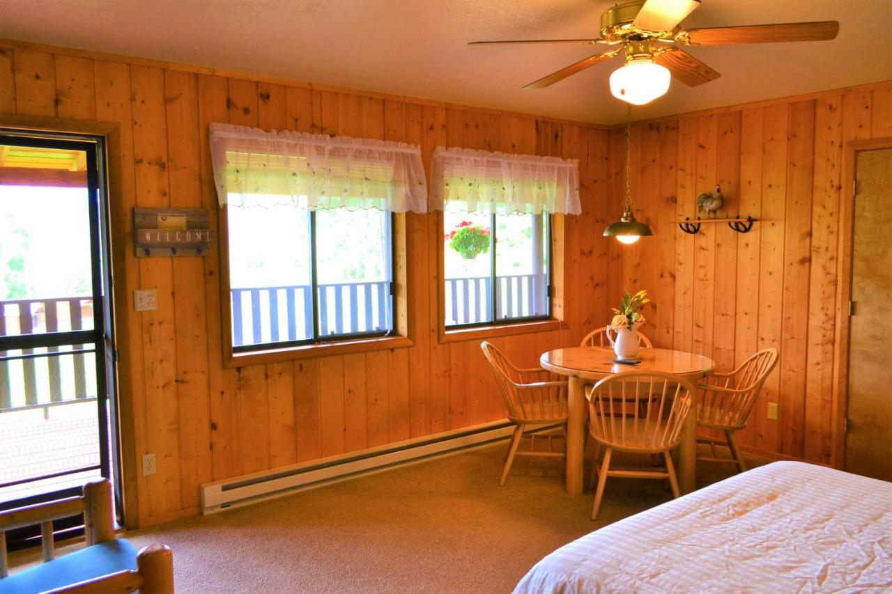Twin Peaks Guest Ranch Villa Salmon Luaran gambar