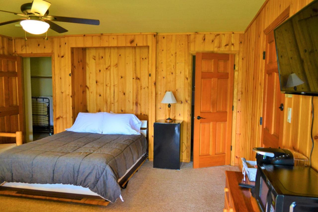 Twin Peaks Guest Ranch Villa Salmon Luaran gambar