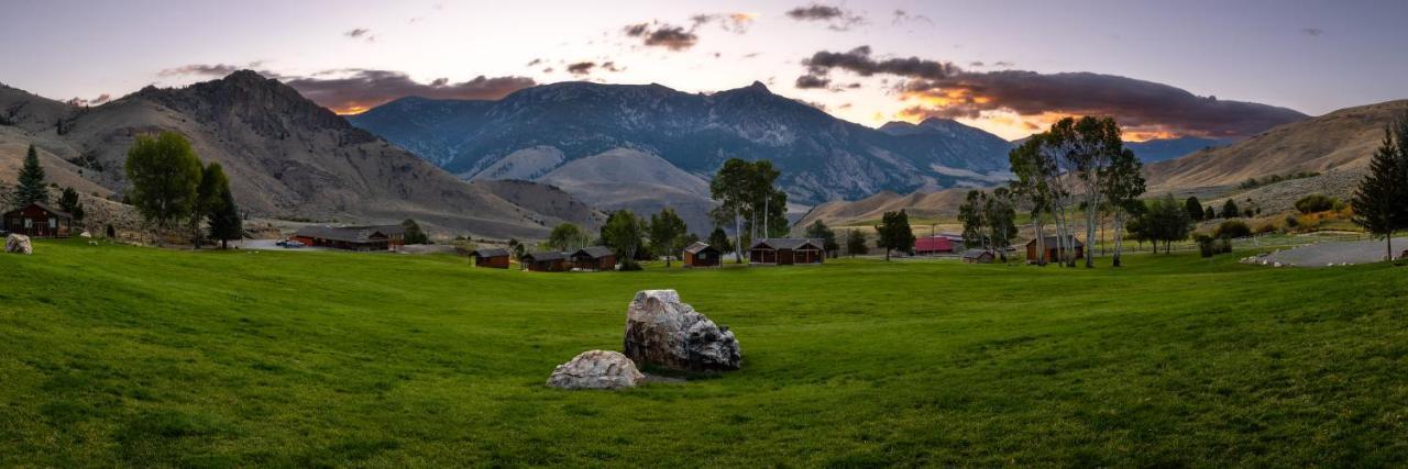 Twin Peaks Guest Ranch Villa Salmon Luaran gambar